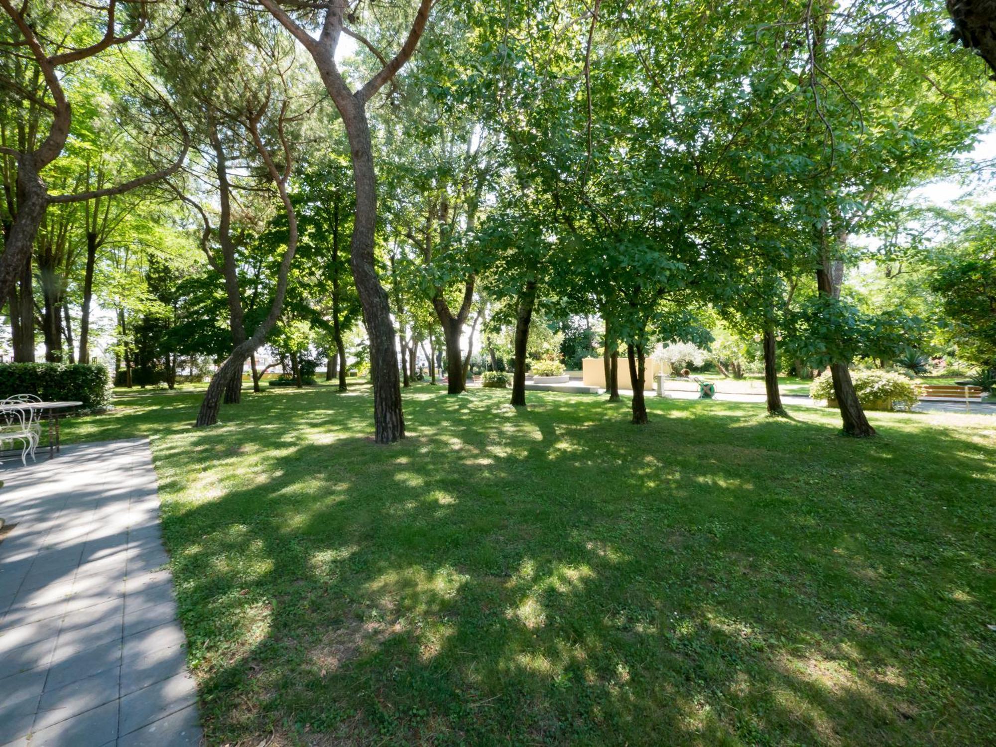 Apartment,135614802:JPEG